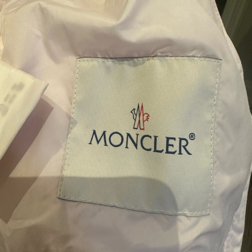 Moncler girls jacket - Picture 6 of 10